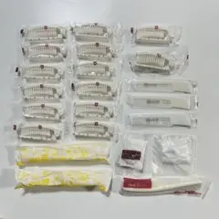 【ホテルアメニティ⑥】折りたたみヘアブラシ　くしなど22個セット