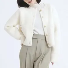 【新品】アニュアンス ラクーンブレンドノーカラーニットジャケット アイボリー