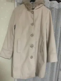 フード付きコート　earth music&ecology