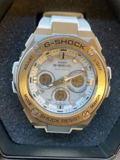 【美品】G-SHOCK GST-W310 電波ソーラー ホワイト
