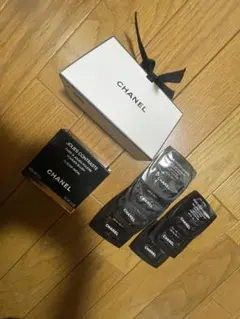 新品未使用品！シャネル　ジュコントゥラストチークカラー72番　サンプル付