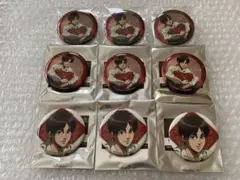 進撃の巨人　リラックス　缶バッジ　エレン
