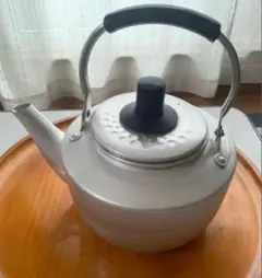 日軽　やかん　10リットル　籐巻き　昭和レトロ 日軽 やかん 10リットル 籐巻き 昭和レトロ 籐巻き アルミ製湯沸 1L