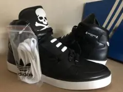 Item thumbnail for item a9cd6b15-789b-4d52-921b-d8183af462fe