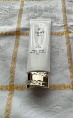 エレガンス フェイス・デコルテ用　日焼け止め・メイクアップベース　SPF50+