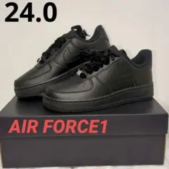 24.0 NIKE ナイキ ウィメンズ エアフォース1 07 ブラック 黒