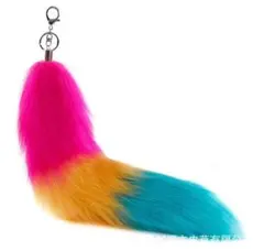 新品　カラフル　ファーキーホルダー　しっぽ　Y2K きつね　アクセサリー