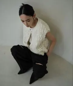 新品未使用＊AIC.＊ボリュームニットベスト＊ショートジレ＊ホワイト＊ZARA