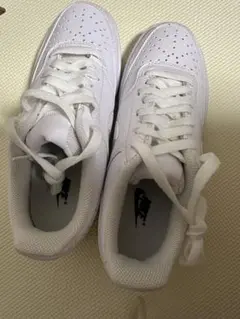 Nike ホワイト
