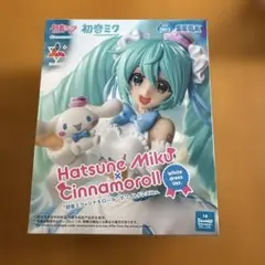 Hatsune Miku x Cinnamoroll フィギュアのサムネイル
