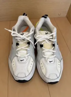 Nike スニーカー ホワイト/グレー/イエロー