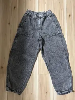 GU グレー ロングパンツ 150