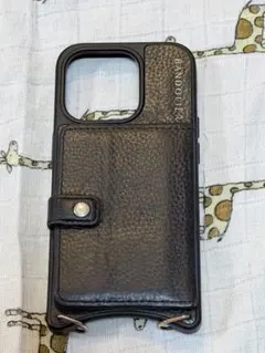 BANDOLIER iPhone 15 Pro ケース ブラックのサムネイル