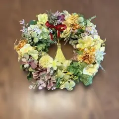 黄色メインのハンドメイド　ドライフラワーリース