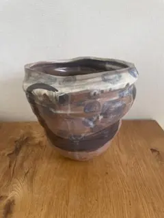 現代の侘び 二色釉掛け分け 抹茶碗 径14cm 無銘 モダン造形 景色
