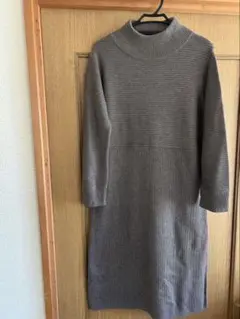 グレー タートルネック リブ編み ワンピース