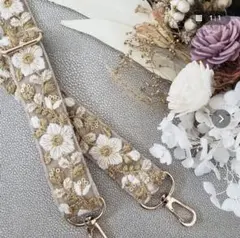 花柄刺繍 スマホショルダーストラップ