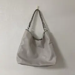 ZARA ショルダーバッグ