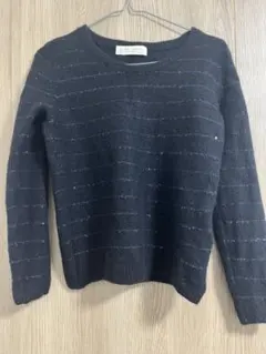 ビューティーアンドユースのニットセーター