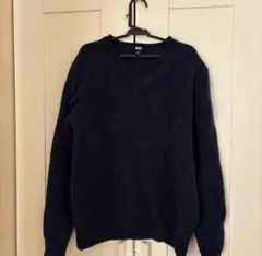 UNIQLO ネイビー Vネックセーター Lサイズ