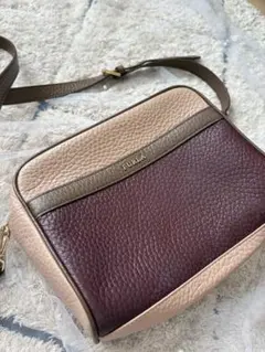 FURLA レザーショルダーバッグ ベージュ/ワインレッド