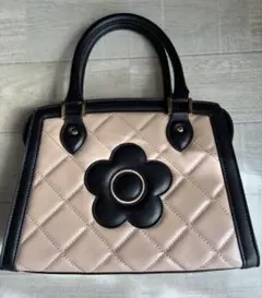 [マリークヮント] スクエアキルトデイジーパッチ 2WAYトート