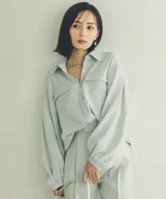 新品未使用＊アニュアンス ダブルサテンボリュームスリーブブラウス(MINT)