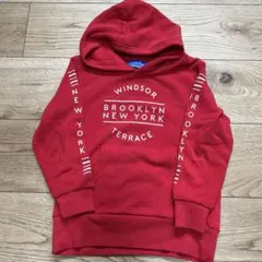 サイズ110 赤いフード付きトレーナー