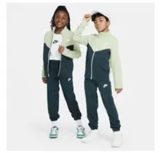 Item thumbnail for item 2932390e-b9b6-4f1a-8b1d-365246ce8f6d