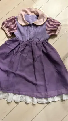 ラプンツェル半袖ワンピース サイズ120