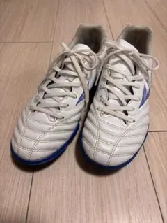 ミズノ スパイク 23.5