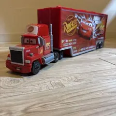 トミカ カーズ たくさんのせよう！大きなマックトレーラー