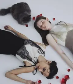 はな様専用)レースレイヤードマーメイドニットワンピース