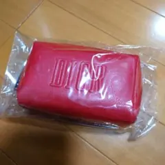 Dior　ノベルティグッズ　赤色ポーチ