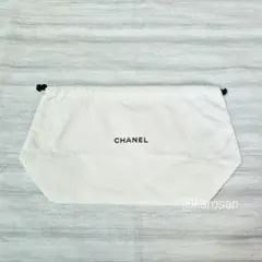新品未使用【CHANEL】ノベルティー品　巾着袋　ポーチ　ホワイトのサムネイル