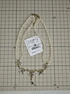 axes femme ラインストーン蝶ネックレス ゴールドのサムネイル