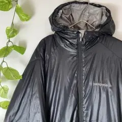 希少 美品 パタゴニア パフボールセーター フーディ ブラック S相当のサムネイル