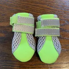 犬用シューズ Sサイズ ネオングリーン メッシュ 反射材付き　2足