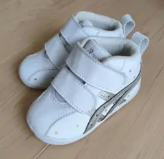 アシックス　スクスク　12.5cm ホワイト×ゴールド　星柄