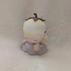 POPMART KUBO Breathing In soft embraceのサムネイル