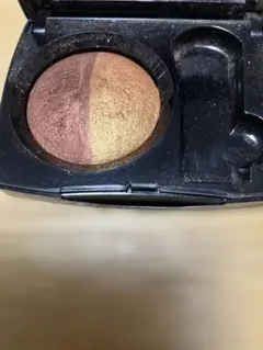 CHANEL 2色アイシャドウ