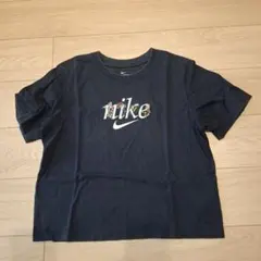 NIKE ナイキ 花柄 刺繍ロゴ Tシャツ ネイビー
