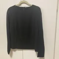 コムサデモード黒ブラウス