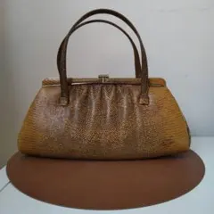 美品 コーチ ハンドバッグ ワンショルダー イエロー エナメル がま口 8149 美品 コーチ ハンドバッグ ワンショルダー イエロー エナメル がま口