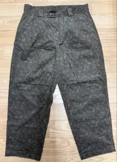 ニコアンド　コーデュロイ　ペイズリー柄