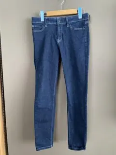 Item thumbnail for item ea996d8a-0865-47f0-bbec-2b79ace34273