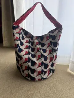 Item thumbnail for item a6f555bf-4716-44d7-b276-8a4533cdc1af