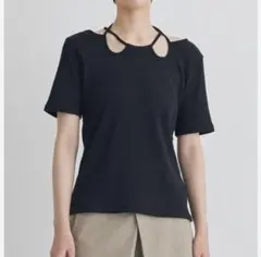 MEER. NECK SLIT SHEER TOP /CHARCOAL メーア - メルカリ