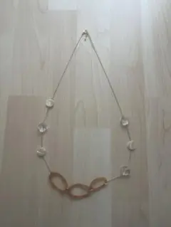 ゴールドチェーンクリスタルネックレス