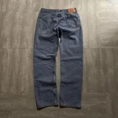 定番 LEVI